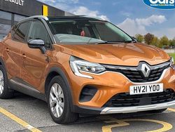 Orange/black Used 2020 Renault Captur Iconic SUV | £9,850 (Fair price)