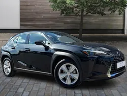 New 2025 Lexus UX 300h SUV | £36,995 (Super price)