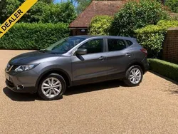Grey Used 2015 Nissan Qashqai Acenta SUV | £8,053 (Good price)