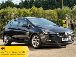 Black Used 2015 Vauxhall Astra SRi Hatchback | £4,990 (Fair price)