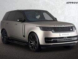 White Used 2025 Land Rover Range Rover Autobiography SUV | £104,450 (Super price)