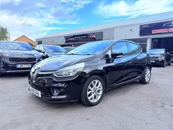 Black Used 2018 Renault Clio IV Dynamique Hatchback | £7,175 (Fair price)