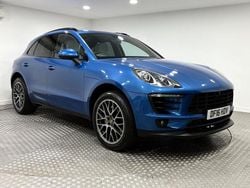 Blue Used 2016 Porsche Macan SUV | £18,495 (A bit pricey)