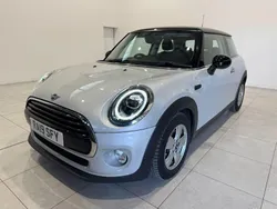 Silver Used 2019 Mini Cooper Classic Hatchback | £12,495 (Good price)