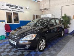 Black Used 2009 Kia Ceed 2 Hatchback | £2,799 (Fair price)