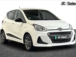 White Used 2018 Hyundai i10 GO! Hatchback | £7,400 (Fair price)