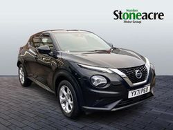 Black Used 2021 Nissan Juke N-Connecta SUV | £11,850 (Fair price)