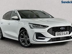 White Used 2023 Ford Focus ST-Line Hatchback | £15,115 (Fair price)