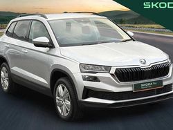 Brilliant silver metallic New 2025 Skoda Karoq SE SUV | £26,490 (Good price)