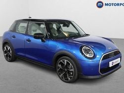 Used 2025 Mini Cooper Exclusive Hatchback | £26,399