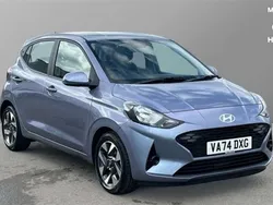 Blue New 2025 Hyundai i10 Advanced Hatchback | £14,421 (Fair price)