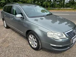 Green Used 2006 VW Passat SE Estate | £3,695 (Fair price)