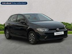 Black Used 2025 VW Polo Life Hatchback | £17,203 (Good price)