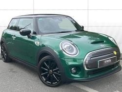 Used 2020 Mini Cooper Level 2 Hatchback | £12,695 (Fair price)