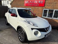 Alpine white Used 2013 Nissan Juke Tekna SUV | £5,495 (Fair price)