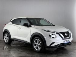 White Used 2020 Nissan Juke N-Connecta SUV | £13,700 (Good price)