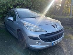 Silver Used 2009 Peugeot 207 S Hatchback | £999 (Super price)