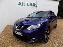 Blue Used 2017 Nissan Qashqai N-Vision SUV | £7,500 (Fair price)