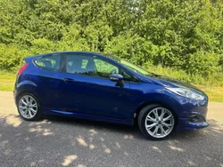 Blue Used 2014 Ford Fiesta Zetec Hatchback | £4,295 (Good price)