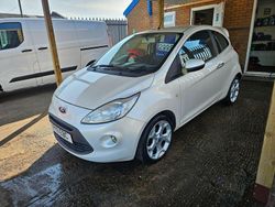 White Used 2011 Ford Ka Titanium Hatchback | £2,995 (Fair price)