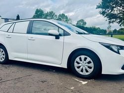 White Used 2022 Toyota Corolla | £13,595 (Good price)