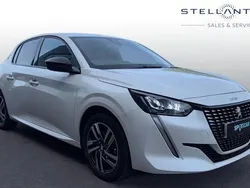 White Used 2022 Peugeot 208 Allure+ Hatchback | £12,495 (Fair price)