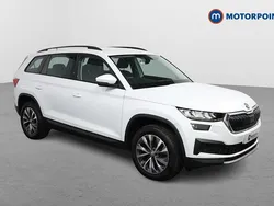 White Used 2023 Skoda Kodiaq SE Drive SUV | £25,199 (Fair price)