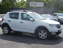 White Used 2015 Dacia Sandero Lauréate Hatchback | £4,495 (Fair price)