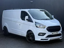 White Used 2023 Ford Transit Custom Limited | £27,490 (Fair price)