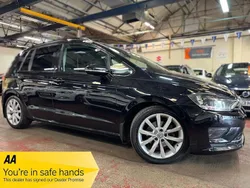 Black Used 2015 VW Golf Sportsvan GT MPV | £8,189 (Fair price)