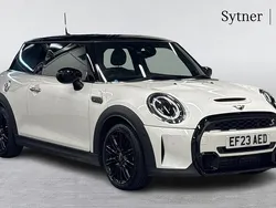 White Used 2023 Mini Cooper S Exclusive Hatchback | £25,000 (Fair price)
