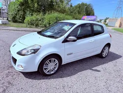 White Used 2011 Renault Clio II Dynamique Hatchback | £1,799 (Fair price)