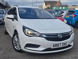White Used 2017 Vauxhall Astra S Estate | £3,995 (Good price)