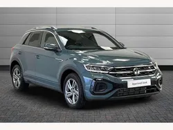 Petrol blue Used 2025 VW T-Roc R-line SUV | £29,490 (Fair price)