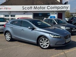 Blue Used 2018 Volvo V40 Inscription Estate | £10,199 (Fair price)