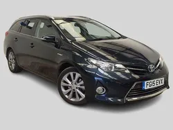 Grey Used 2015 Toyota Auris Hybrid Estate | £8,395 (Fair price)