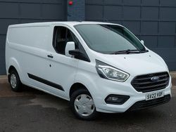 White Used 2022 Ford Transit Custom Trend Van | £14,998 (Good price)