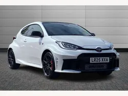 White Used 2025 Toyota Yaris Hatchback | £47,595