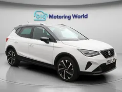 White Used 2022 Seat Arona FR Sport SUV | £13,425 (Fair price)