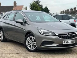 Grey Used 2016 Vauxhall Astra Design Edition Estate | £4,588 (Fair price)