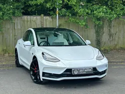 White Used 2019 Tesla Model 3 Performance Sedan | £18,000 (Good price)