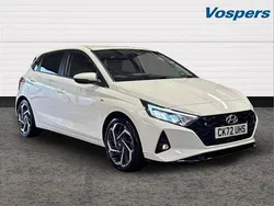 White Used 2022 Hyundai i20 Premium Hatchback | £14,400 (Fair price)