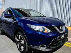 Blue Used 2016 Nissan Qashqai N-Connecta SUV | £8,450 (Good price)