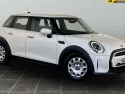 Used 2022 Mini ONE Classic Hatchback | £10,995 (Fair price)