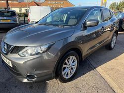 Grey Used 2015 Nissan Qashqai Acenta+ SUV | £4,795 (Fair price)