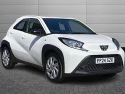 White Used 2024 Toyota Aygo PURE Hatchback | £12,500 (Fair price)