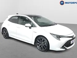 White Used 2021 Toyota Corolla Hatchback | £18,299 (Fair price)