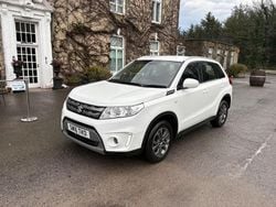 White Used 2016 Suzuki Vitara SZ4 Hatchback | £5,399 (Good price)