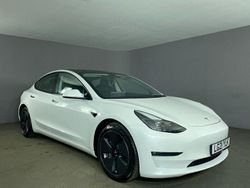 White Used 2021 Tesla Model 3 Long Range RWD Sedan | £16,799 (Fair price)