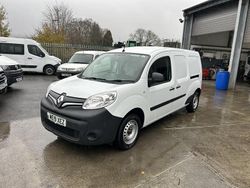 White Used 2019 Renault Kangoo Business | £7,450 (Good price)